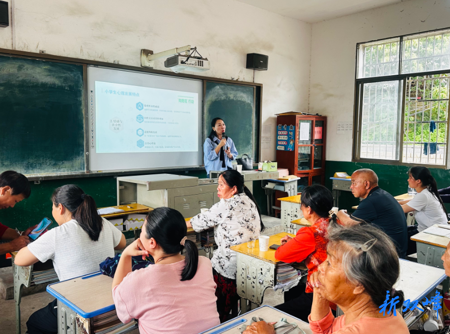 沙塘乡“向阳花”送教护航伴成长