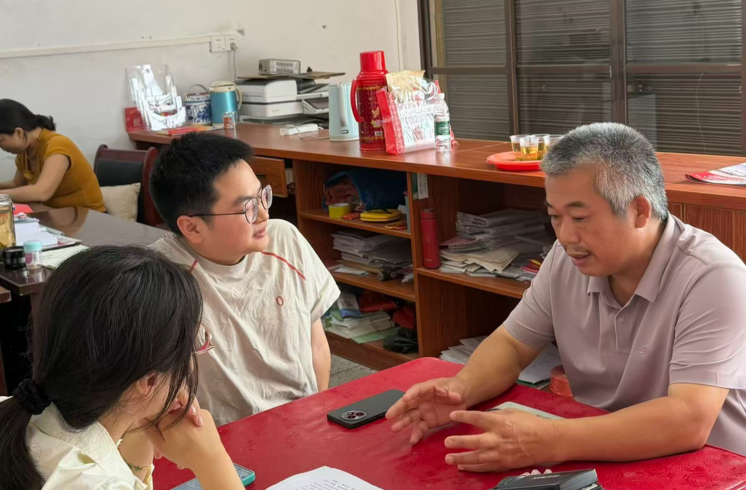 【身边榜样·前行力量】从“挂零”到分红 一个村支书的实干突围