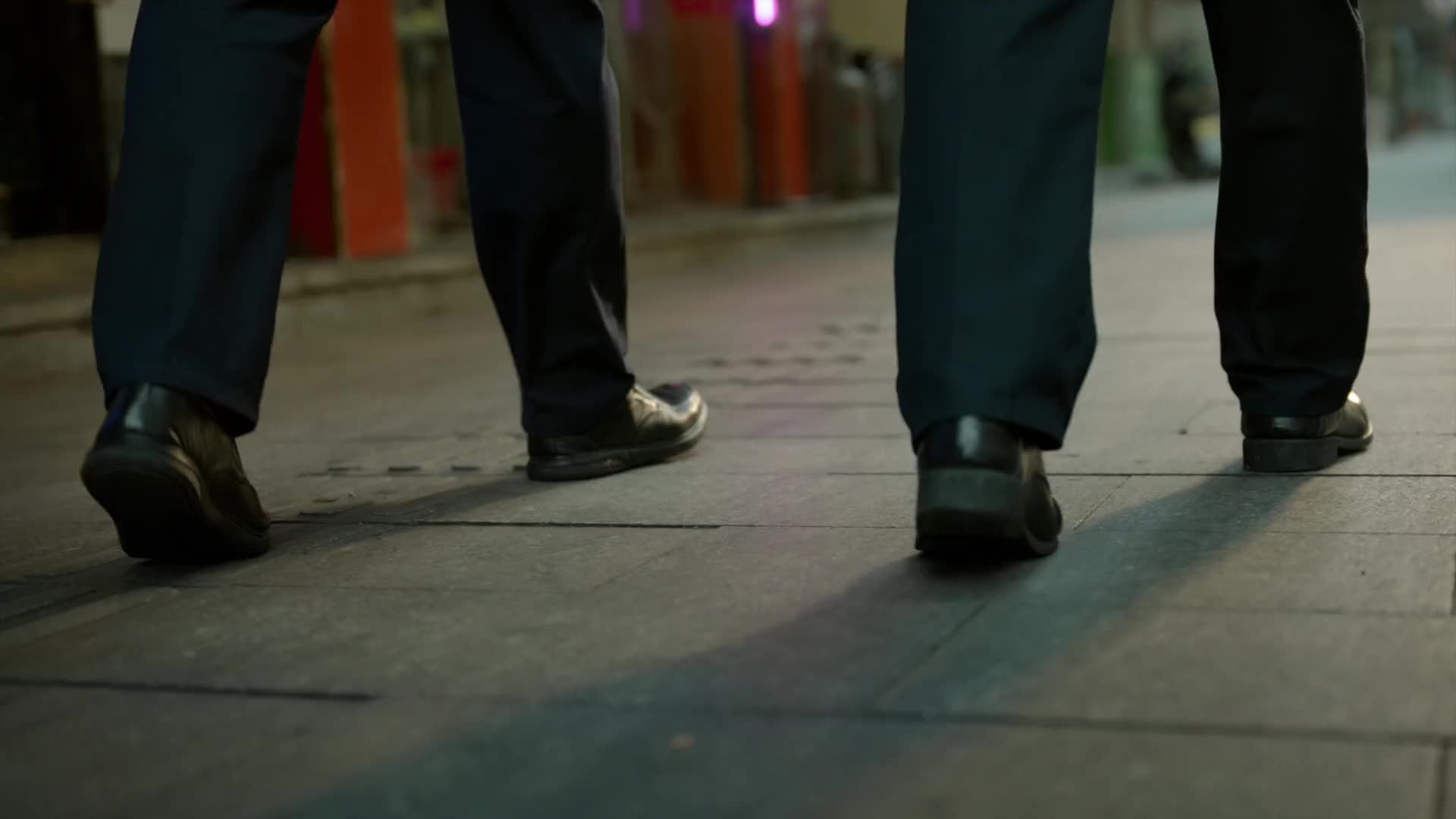 《平凡不凡》